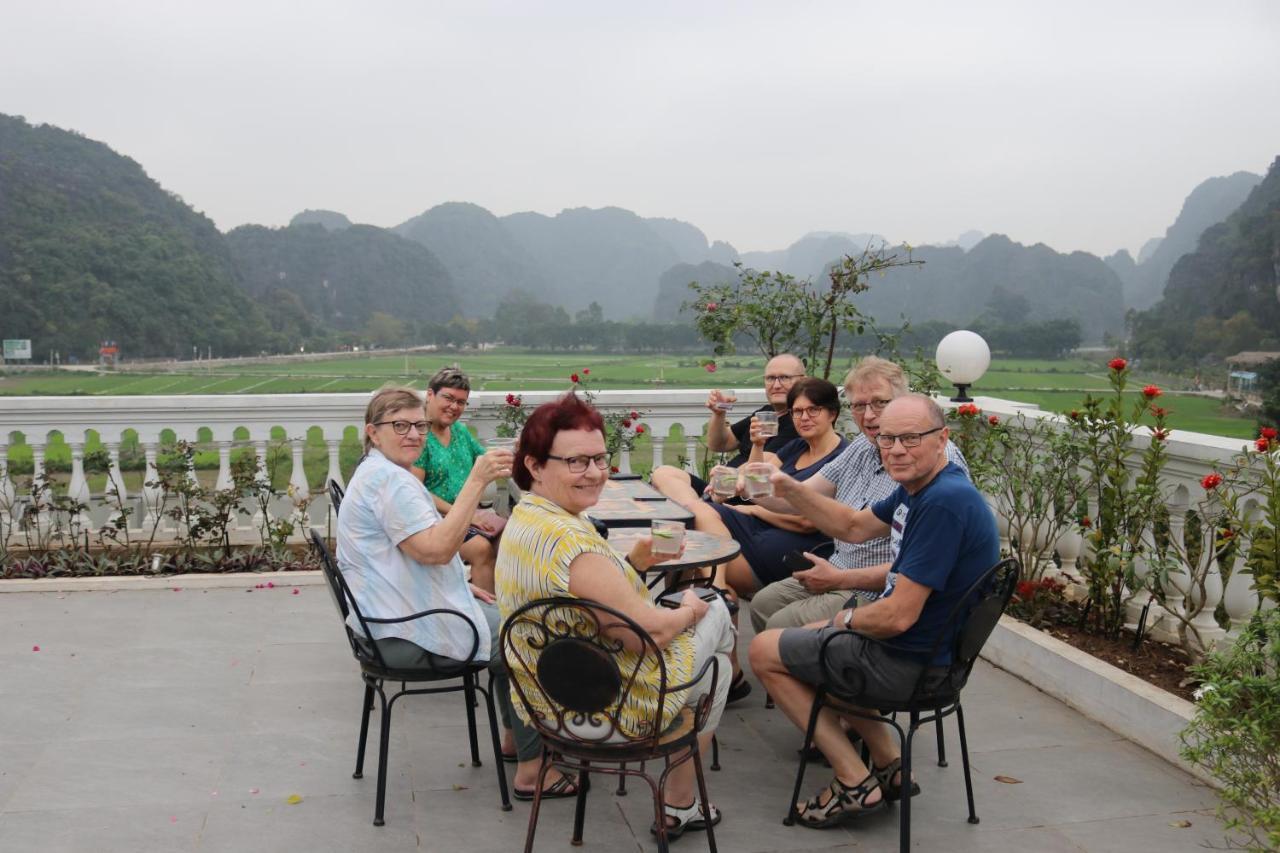 Liberty Hall Tam Coc Hotel & Villa Ninh Binh Exterior photo